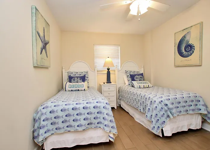 Apartment Boardwalk 485 By Youngs Suncoast